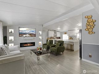 704 87th Ave NE TRLR #54, Lake Stevens, WA 98258