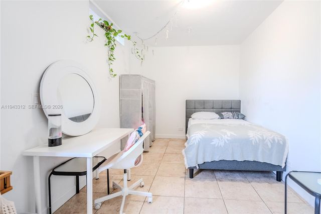 7441 Wayne Ave 2H, Miami Beach, FL 33141