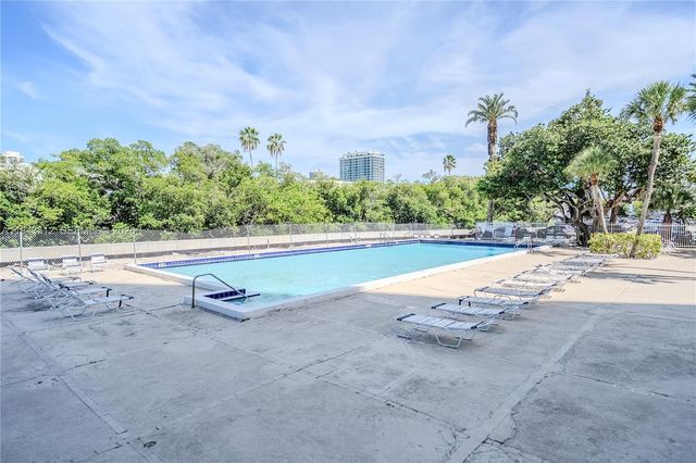 7441 Wayne Ave 2H, Miami Beach, FL 33141