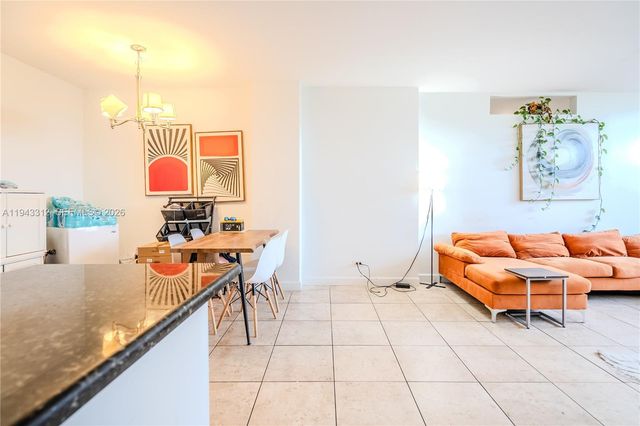 7441 Wayne Ave 2H, Miami Beach, FL 33141