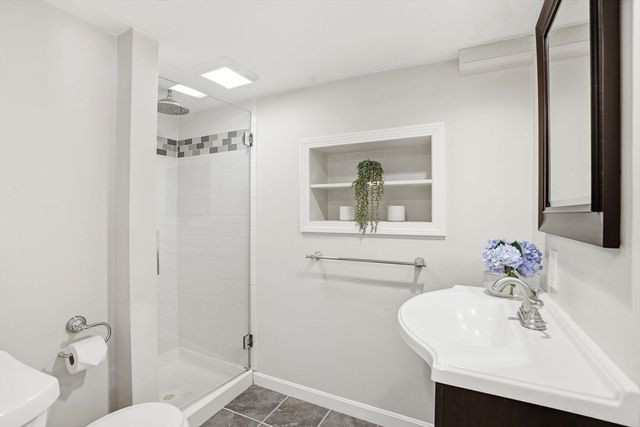 2 Irena Rd, Boston, MA 02124