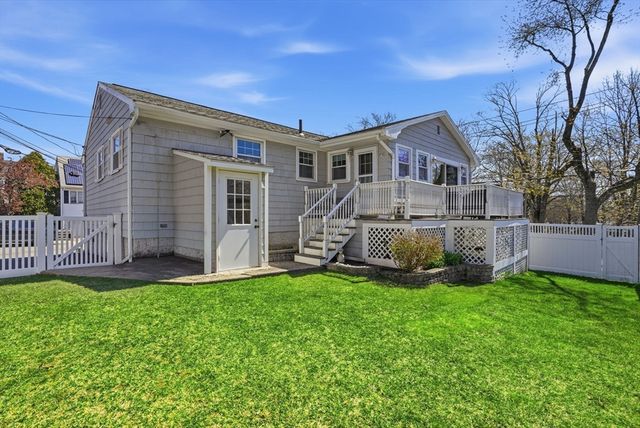 2 Irena Rd, Boston, MA 02124