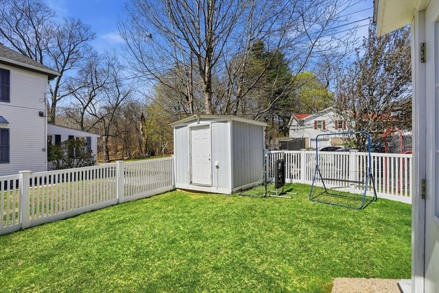 2 Irena Rd, Boston, MA 02124