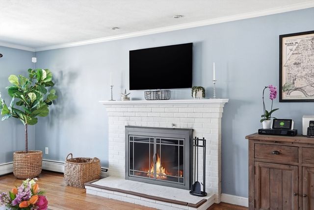 2 Irena Rd, Boston, MA 02124