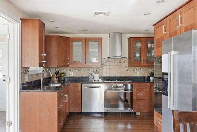 2 Irena Rd, Boston, MA 02124