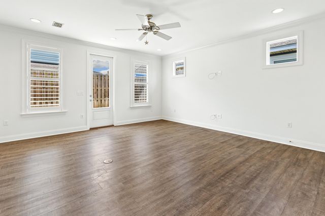 243 N Zander Way, Santa Rosa Beach, FL 32459
