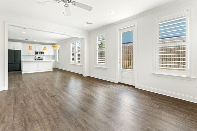 243 N Zander Way, Santa Rosa Beach, FL 32459