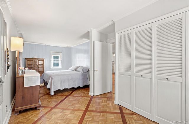 11 Winthrop Avenue, Larchmont, NY 10538