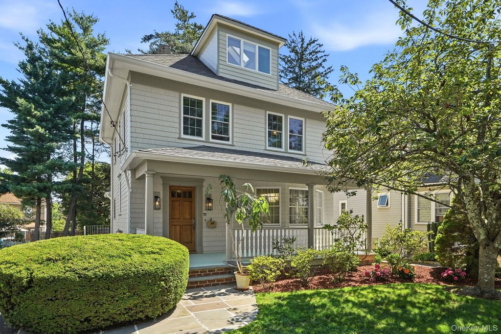 11 Winthrop Avenue, Larchmont, NY 10538 — exterior