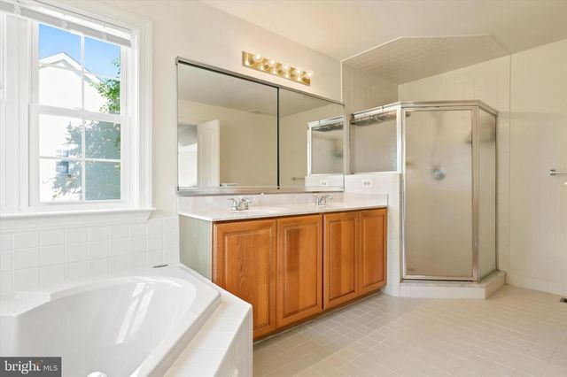2608 LLOYD LN, Eagleville, PA 19403