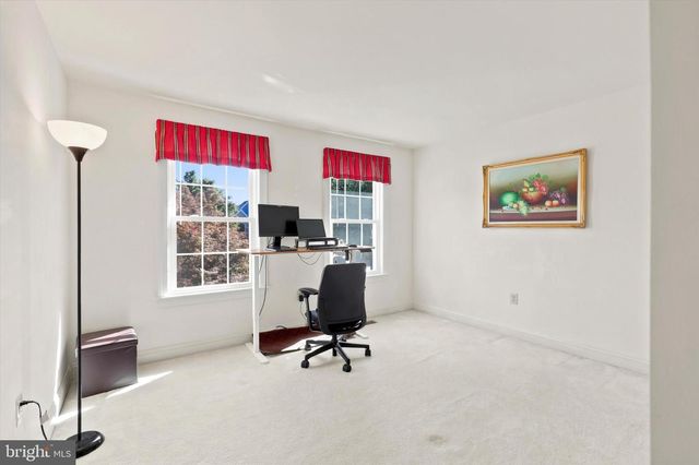 2608 LLOYD LN, Eagleville, PA 19403