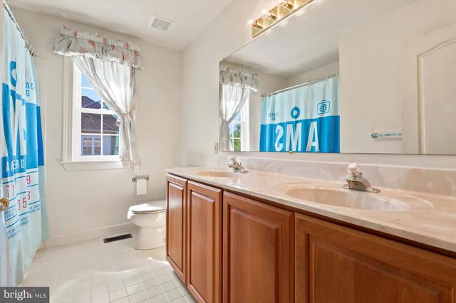 2608 LLOYD LN, Eagleville, PA 19403