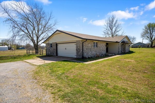 12139 N 121 East Avenue, Owasso, OK 74021