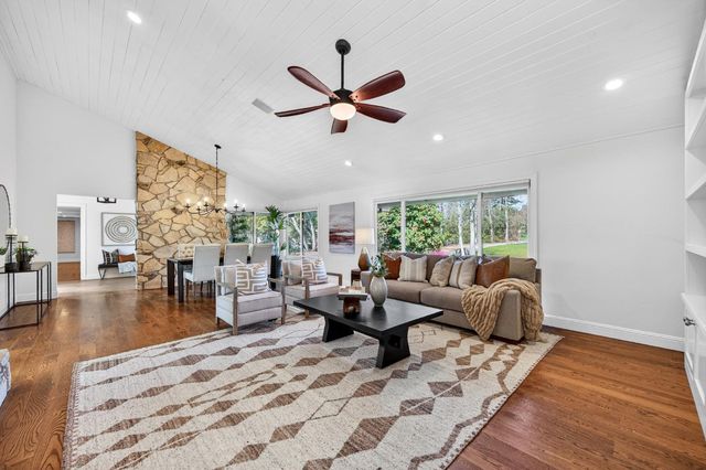 5990 Wilhoff Ln, Granite Bay, CA 95746