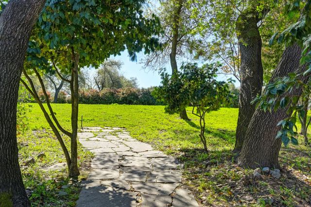 5990 Wilhoff Ln, Granite Bay, CA 95746