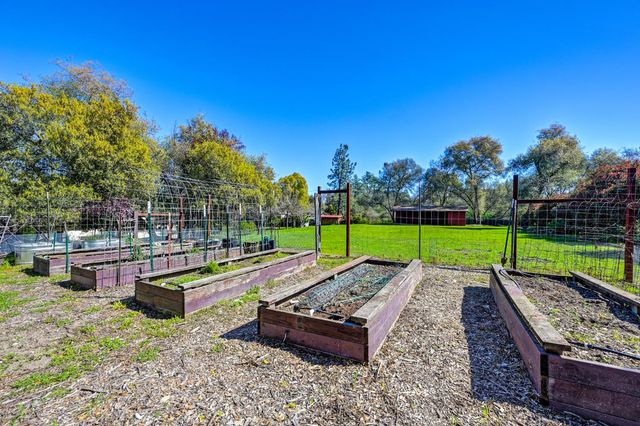 5990 Wilhoff Ln, Granite Bay, CA 95746