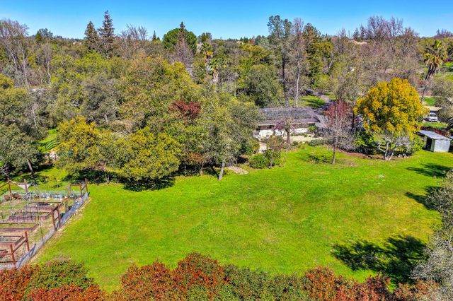 5990 Wilhoff Ln, Granite Bay, CA 95746