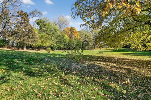 707 Coolidge Place, Rockford, IL 61107