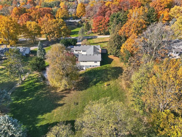 707 Coolidge Place, Rockford, IL 61107