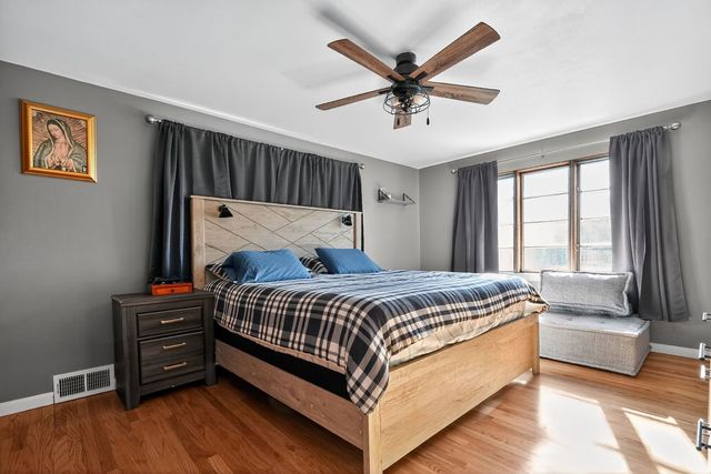 707 Coolidge Place, Rockford, IL 61107