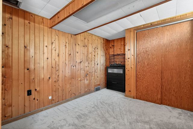 707 Coolidge Place, Rockford, IL 61107