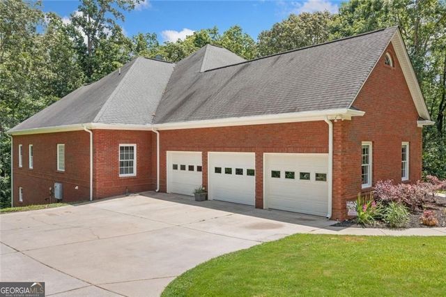 106 Shalea Lane, Ball Ground, GA 30107