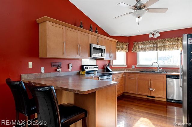 7165 Amanda Drive, Van Buren, MI 48111