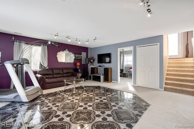 7165 Amanda Drive, Van Buren, MI 48111