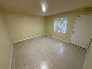 1225 W 30th St 26, Hialeah, FL 33012