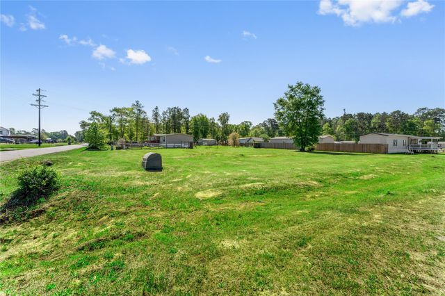 17688 Old Highway 105 E, Conroe, TX 77306