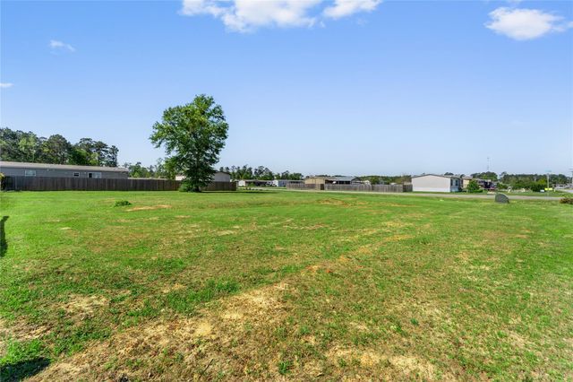 17688 Old Highway 105 E, Conroe, TX 77306