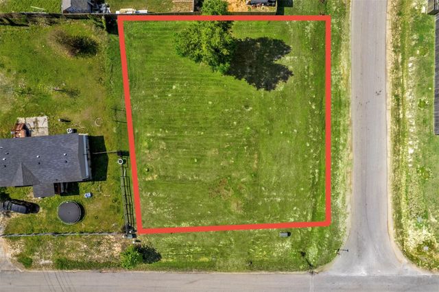 17688 Old Highway 105 E, Conroe, TX 77306