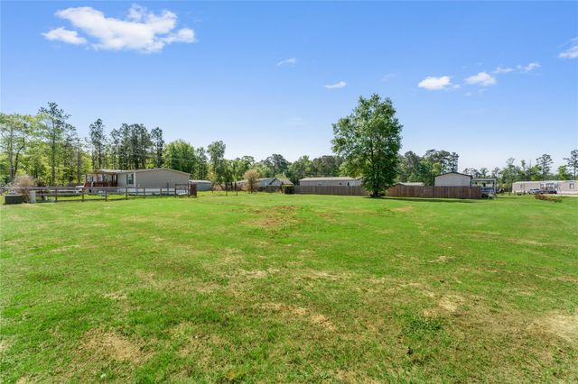 17688 Old Highway 105 E, Conroe, TX 77306