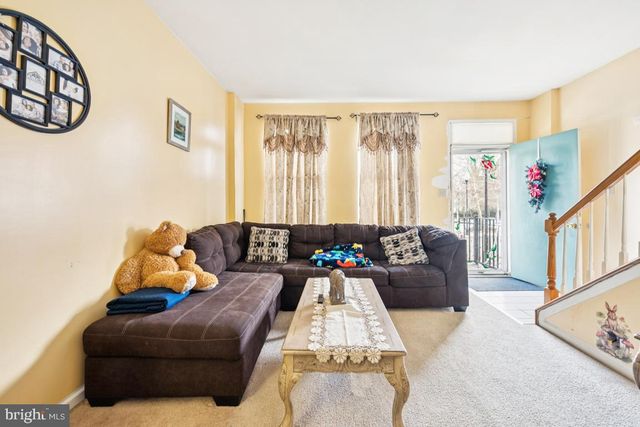 333 N WILLOW ST, Trenton, NJ 08618