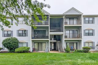 372 Lancaster Court 372, Piscataway, NJ 08854