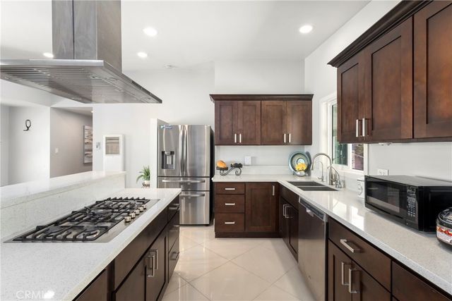 13581 Yosemite Drive, Westminster, CA 92683