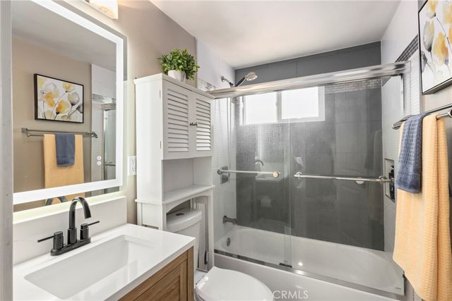 13581 Yosemite Drive, Westminster, CA 92683