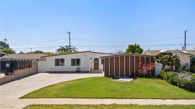 13581 Yosemite Drive, Westminster, CA 92683