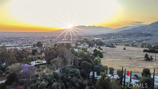 6671 Fairway, Highland, CA 92346