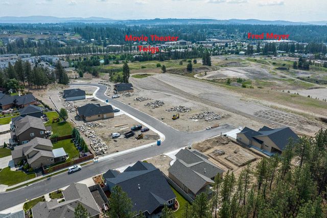 74 E Center Ln, Spokane, WA 99208