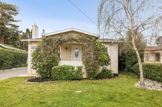 711 Laurel Avenue A, Burlingame, CA 94010