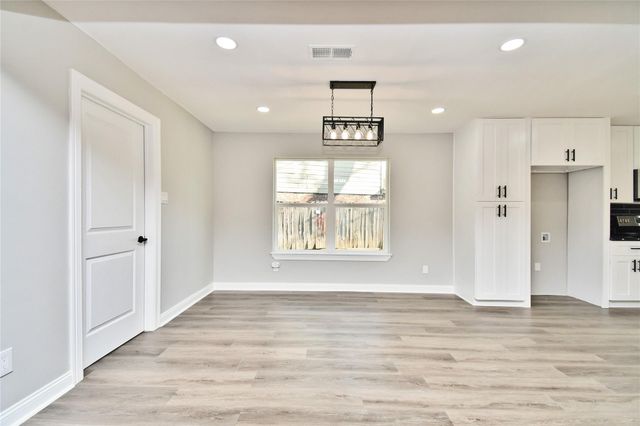 2035 Round Spring Drive, Houston, TX 77339