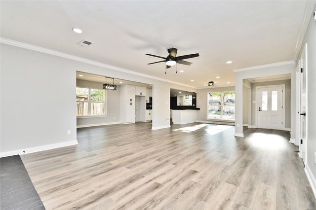 2035 Round Spring Drive, Houston, TX 77339