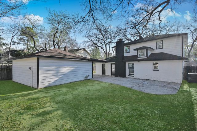 2035 Round Spring Drive, Houston, TX 77339