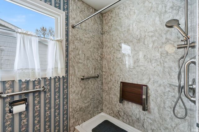 6129 Lunada Drive, Fort Wayne, IN 46816