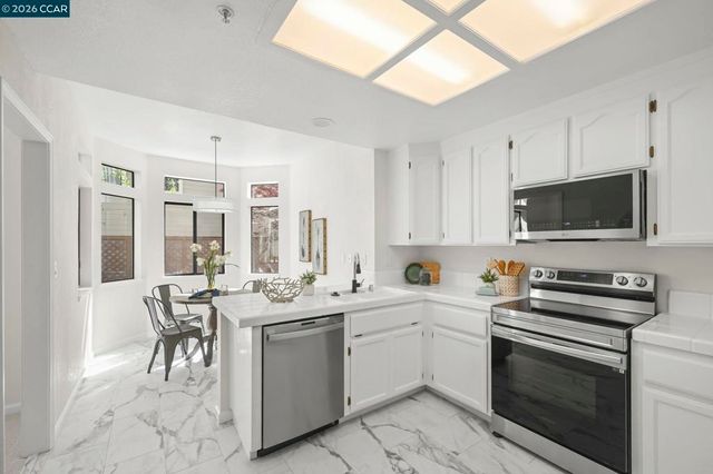 5413 Terra Granada Dr 3A, Walnut Creek, CA 94595