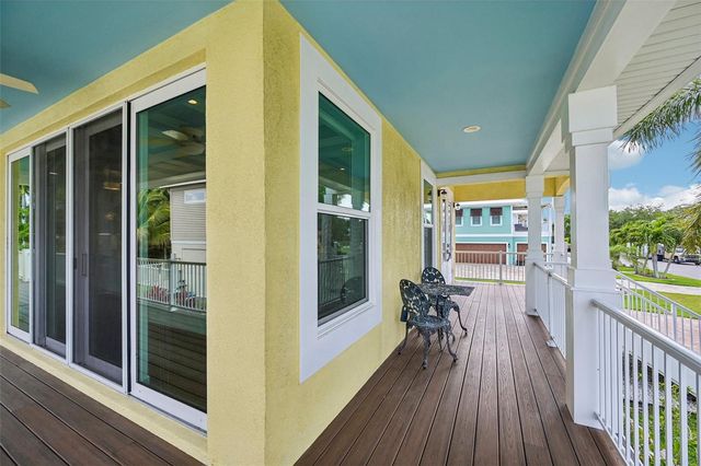 8174 17TH AVENUE W, Bradenton, FL 34209