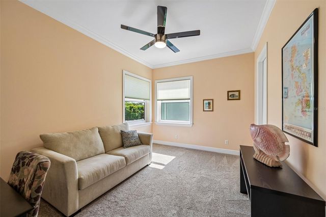 8174 17TH AVENUE W, Bradenton, FL 34209