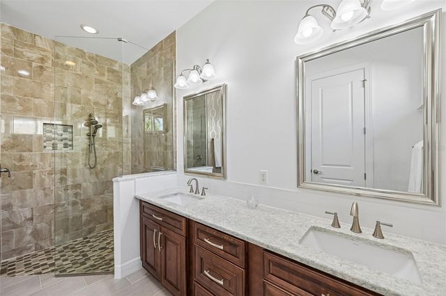 8174 17TH AVENUE W, Bradenton, FL 34209