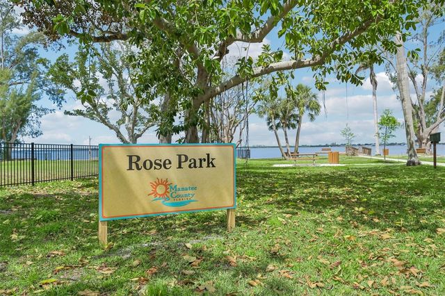 8174 17TH AVENUE W, Bradenton, FL 34209